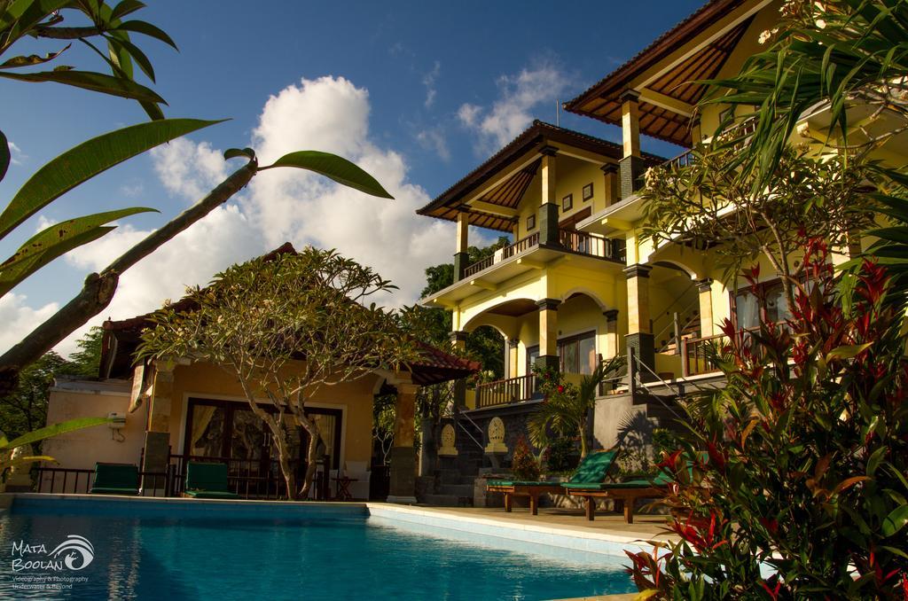 Beten Waru Bungalow And Restaurant Amed Exterior foto