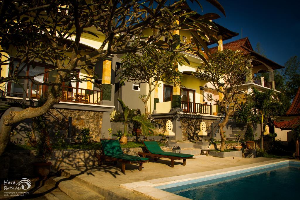 Beten Waru Bungalow And Restaurant Amed Exterior foto