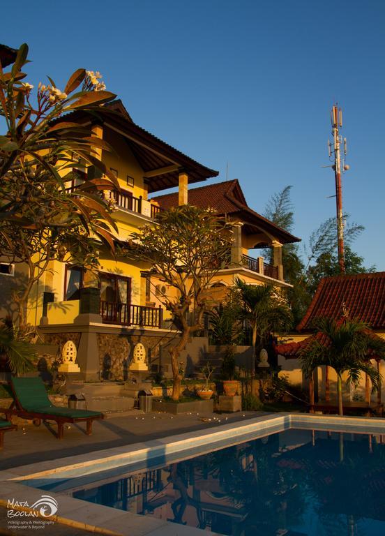 Beten Waru Bungalow And Restaurant Amed Exterior foto