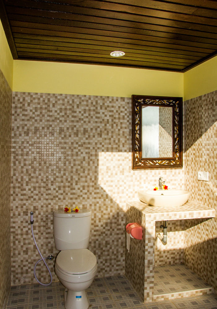 Beten Waru Bungalow And Restaurant Amed Exterior foto