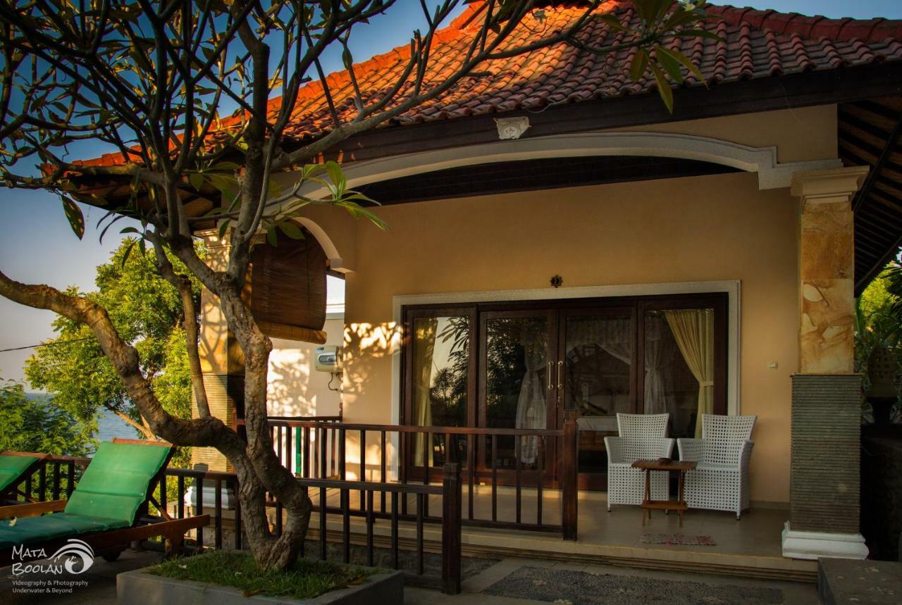 Beten Waru Bungalow And Restaurant Amed Exterior foto